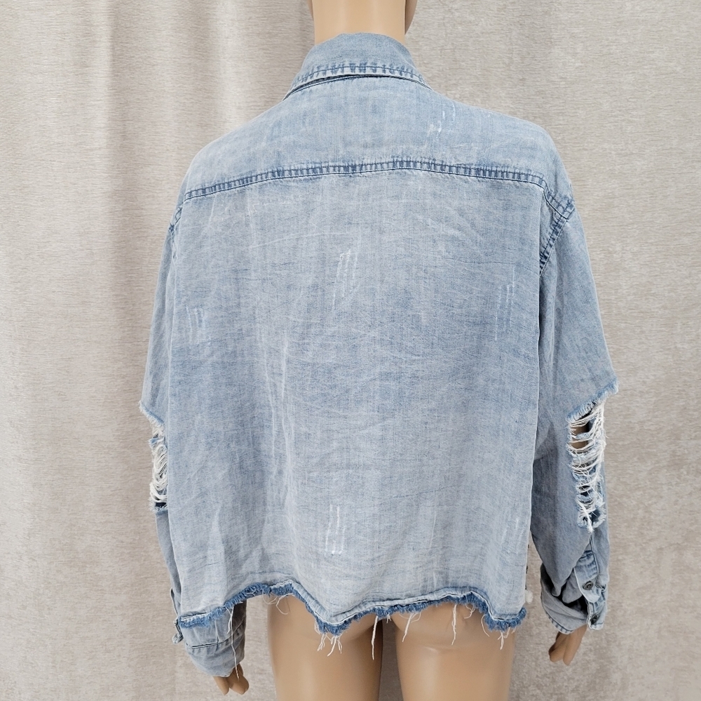 Vintage Havana Light Blue Denim Button Down Shirt Distressed Ragged Oversized - Picture 2 of 9